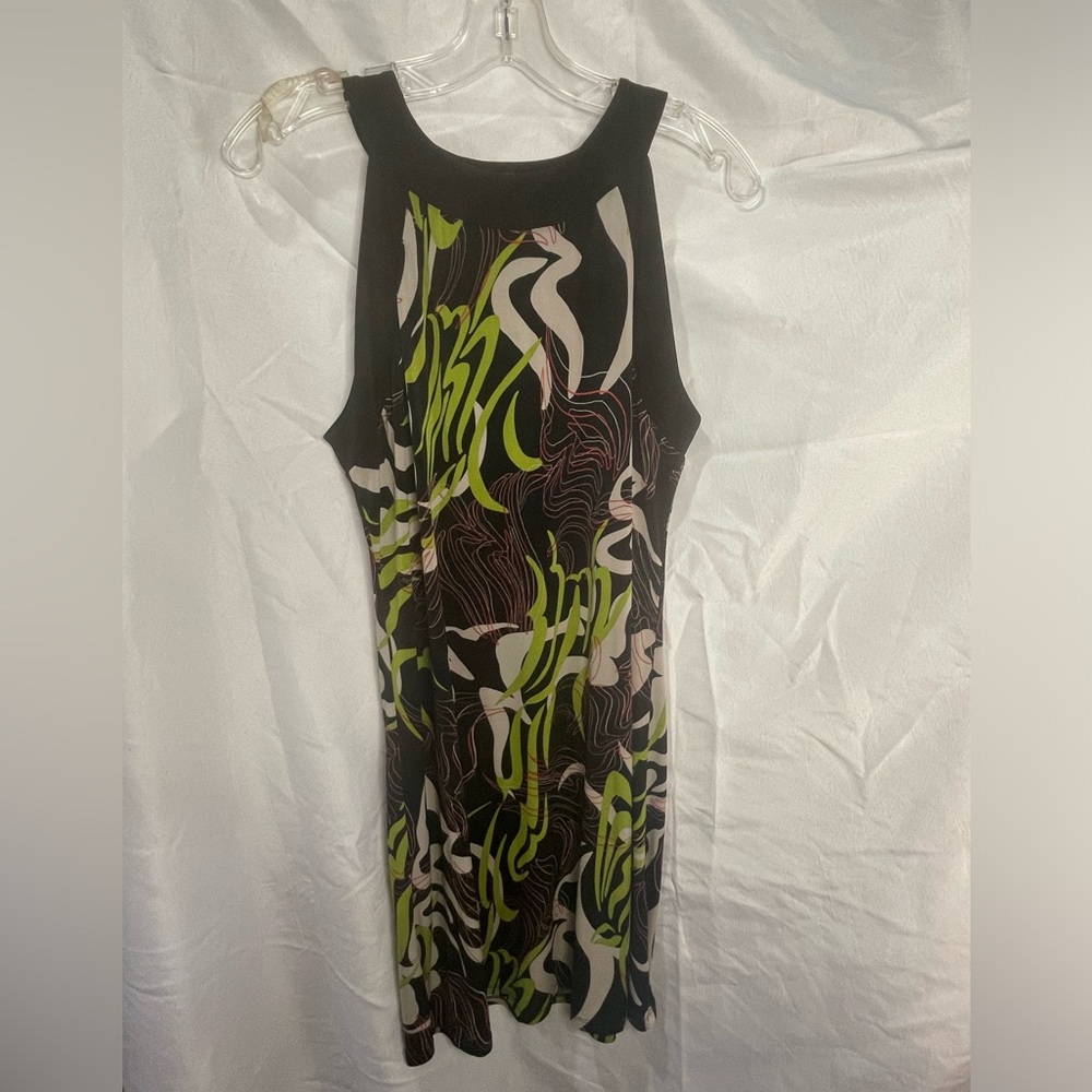Elle Black and Green Patterned Dress